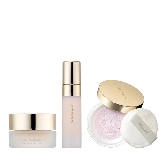 SUQQU The Foundation Starter Kit A various base make up products lined up