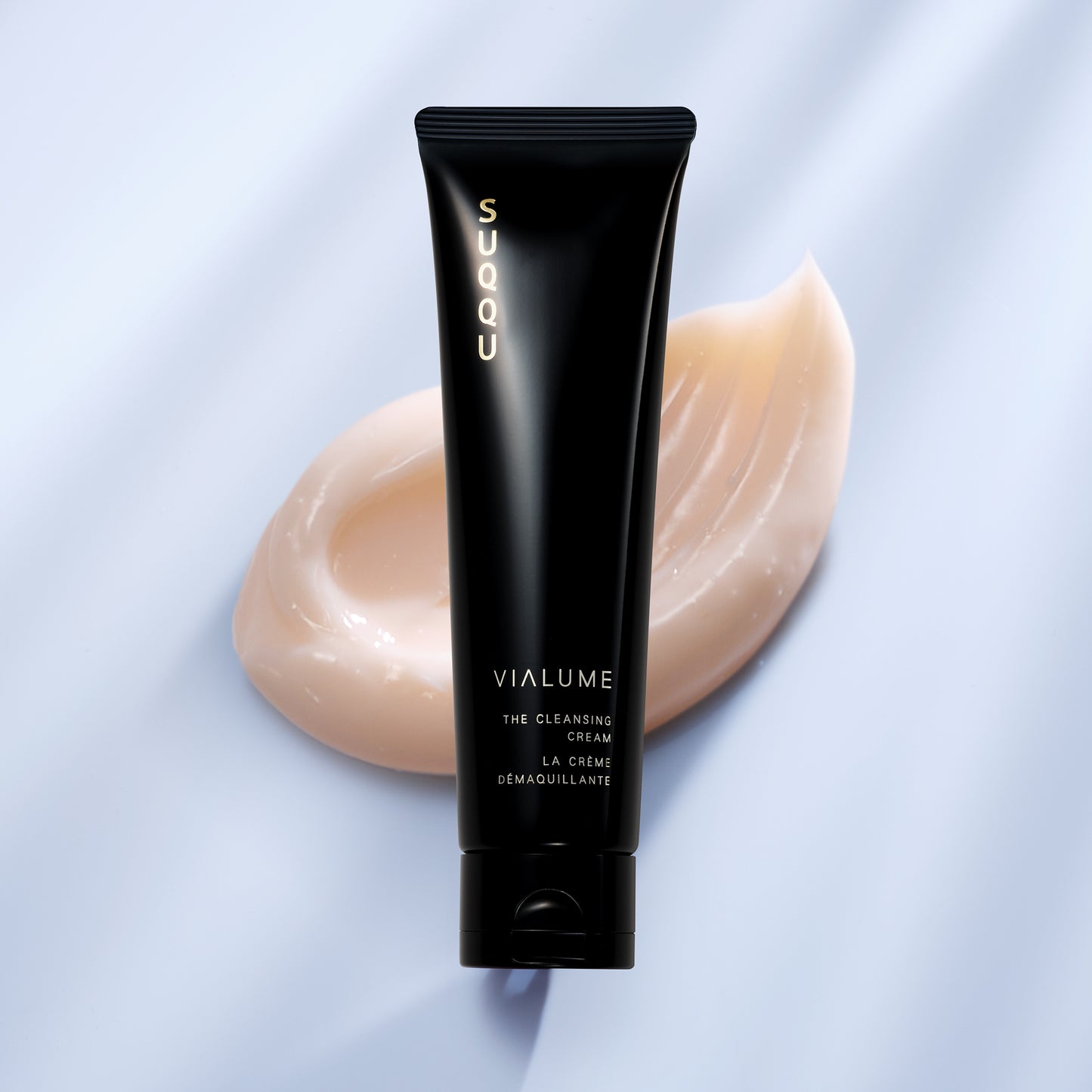 SUQQU Vialume The Cleansing Cream product with swatch texture