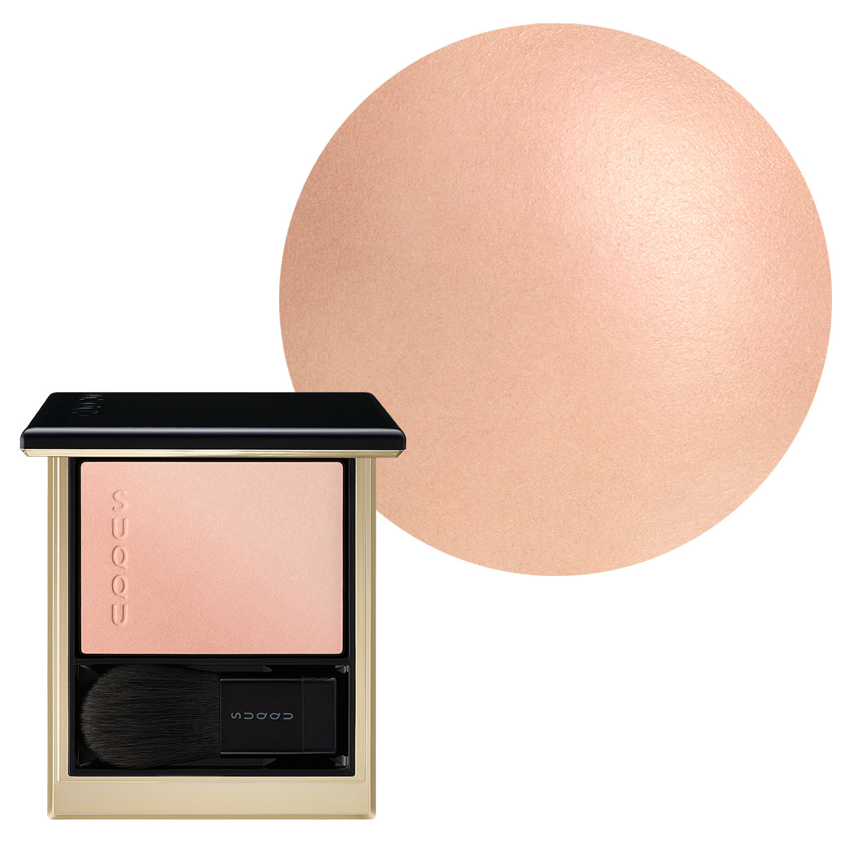 SUQQU Blurring Color Blush 09 beautiful coral pink cheek blusher and highlighter palette open. Shown with model wear cheek close up.