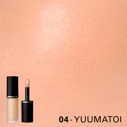 SUQQU Complexion Face Color 04 Yuumatoi liquid blusher product standing with cheek wear closeup.