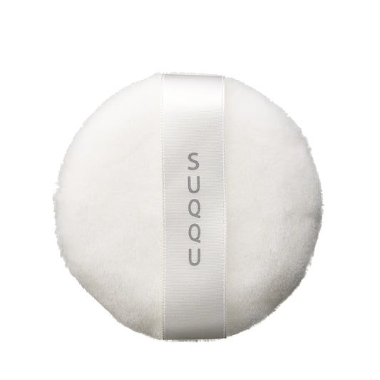 SUQQU Loose Powder Puff N product on plain background