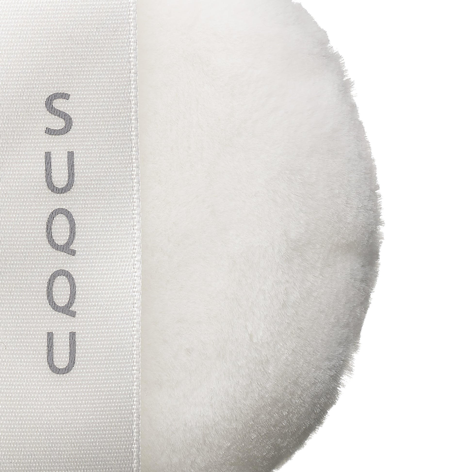 SUQQU Loose Powder Puff N Close up