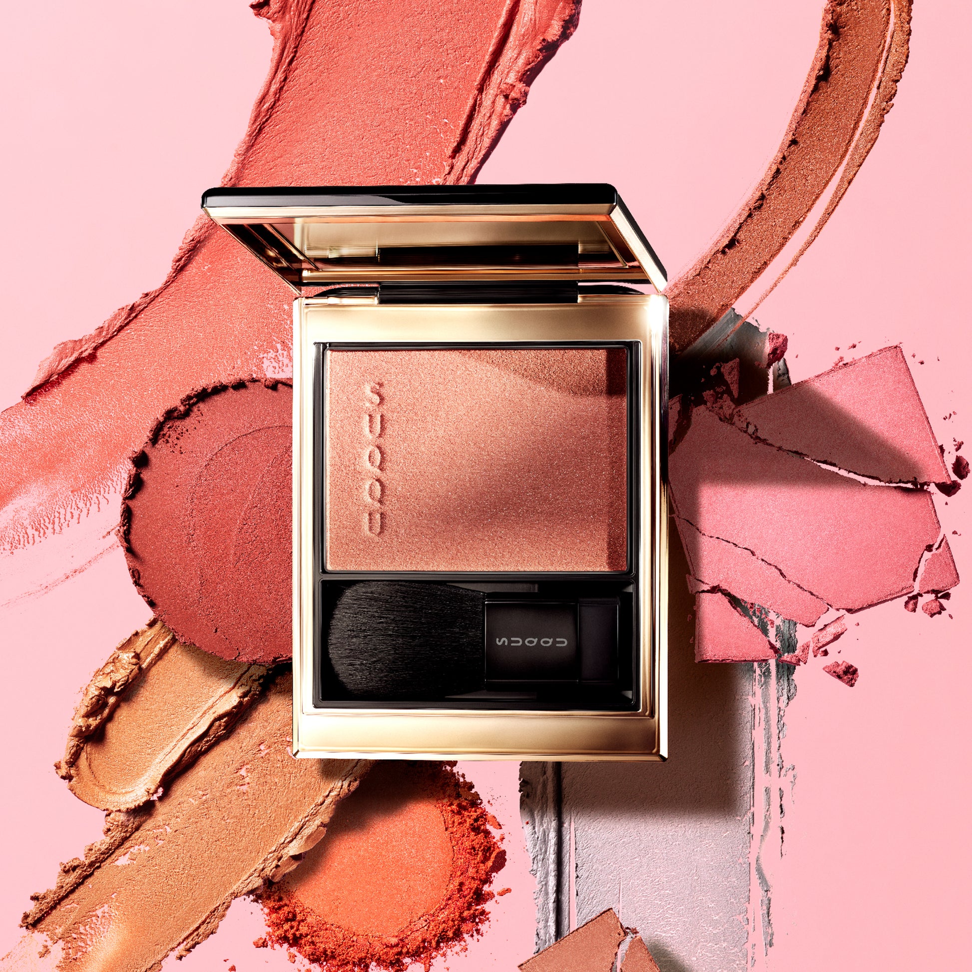 SUQQU Melting Powder Blush make up product with swatches