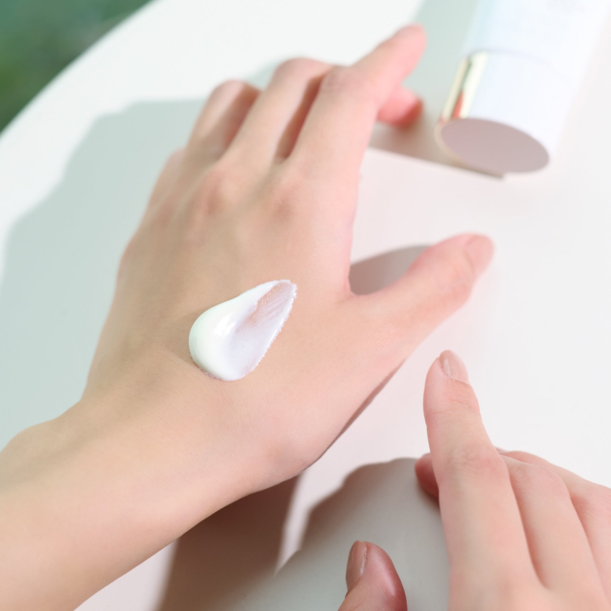 日焼け止め SUQQU PROTECTING DAY CREAM SPF 50+ 50g SUQQU Protecting Day Cream SPF50+ – Everglow Cosmetics