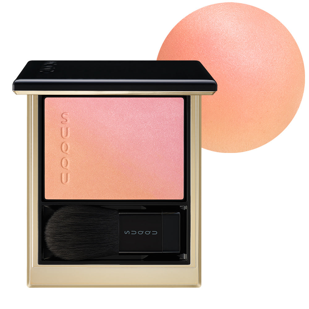 SUQQU Blurring Color Blush 112 cheek blusher palette product on white background with model cheek closeup.