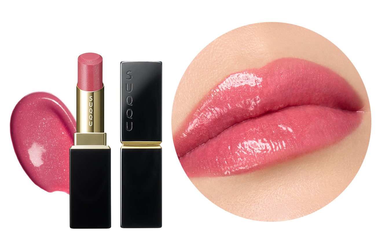 SUQQU Spring Collection 2026 Moisture Glaze Lipstick 110 makeup pink lipstick shown with lid on and lid off. Displayed next to texture swatch and close up of product applied to models lips.