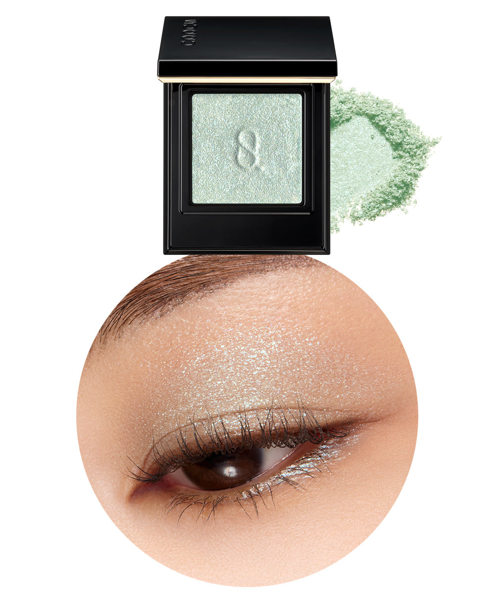 SUQQU Spring Collection 2026 Mono Look Eyes Luster L-103 single ice green glitter eyeshadow palette open. Displayed next to texture swatch and close up of product applied to models eye.