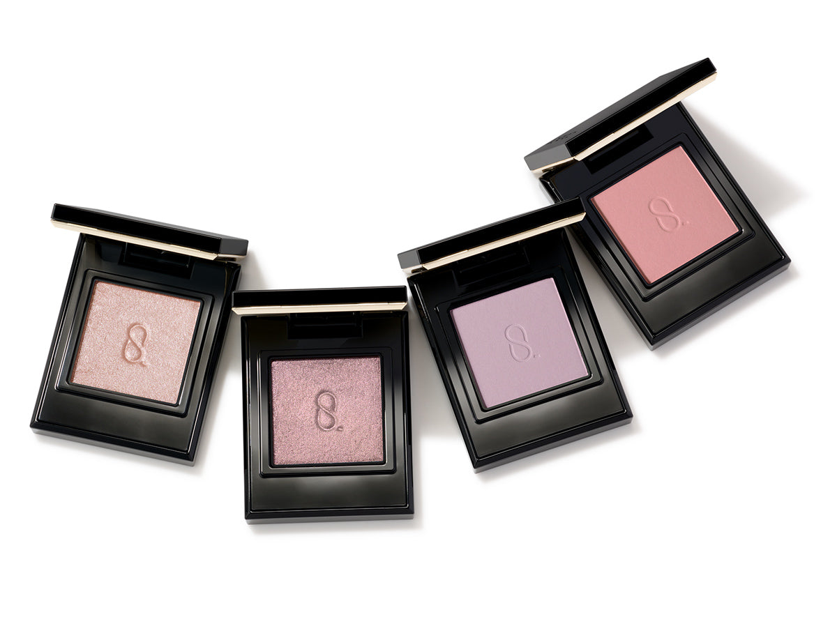 SUQQU Mono Look Eyes four single colour eyeshadow palettes. Shimmer and matte styles in three pink tones and pale purple.