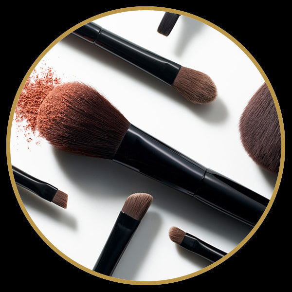 Makeup brushes