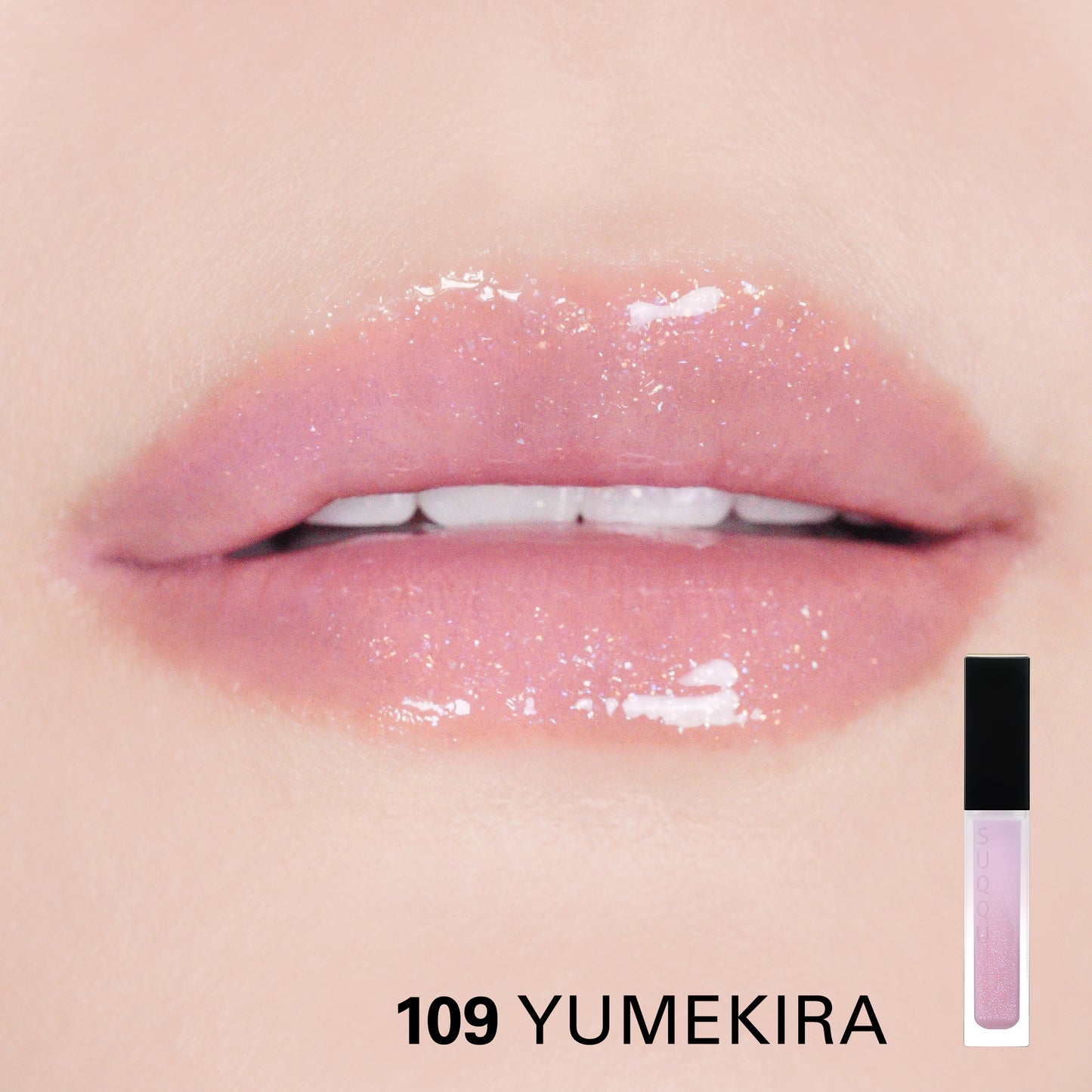SUQQU Treatment Wrapping Lip colour lip gloss lipsticks in sparkle clear shine pink tone 109 over model wear lip close up colour swatch.